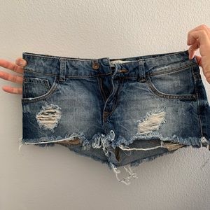 Zara TRF shorts EUR36 USA04 MEX26 Mid/Low Rise